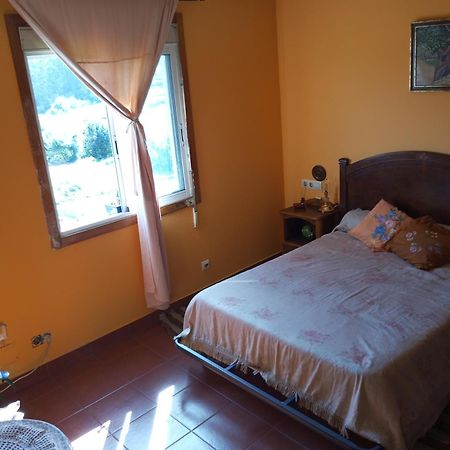 Habitacion Cama Matrimonial En A Armenteira Gil Exterior photo